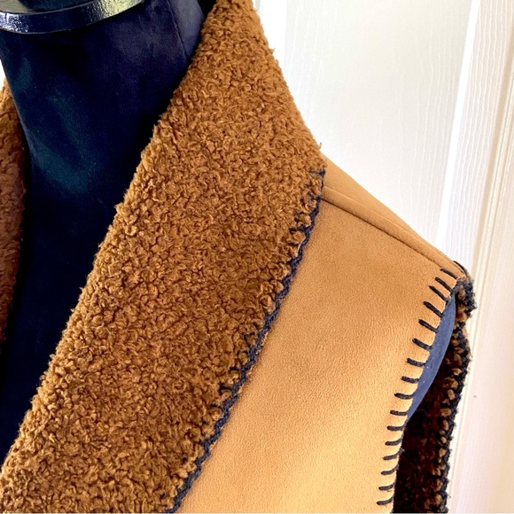 Country Clothing Company Cheyenne Collection Tan Faux Suede Vest - Picture 7 of 16